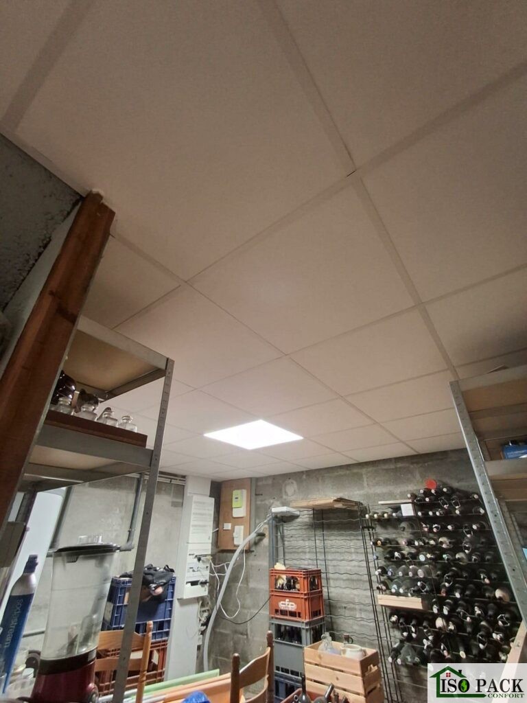 Plafond de sous-sol isolé par Isopack Confort